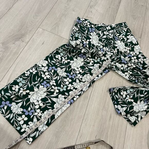 Ann Taylor the line wide leg pants size 10 - Picture 7 of 8